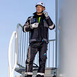 Portwest_fr402_safeguru_03.webp