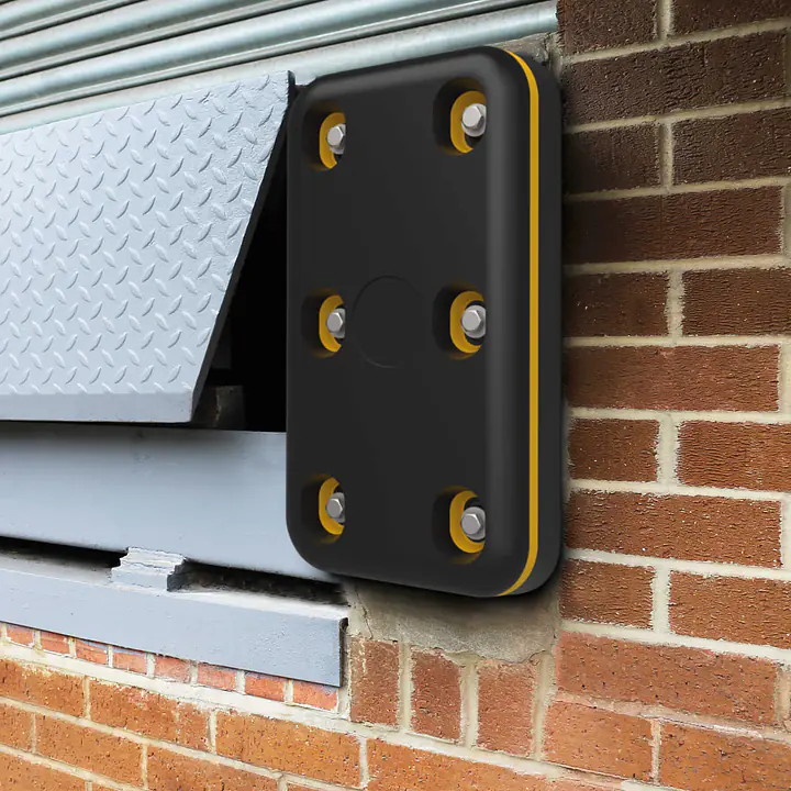 Dock buffer close up.jpg