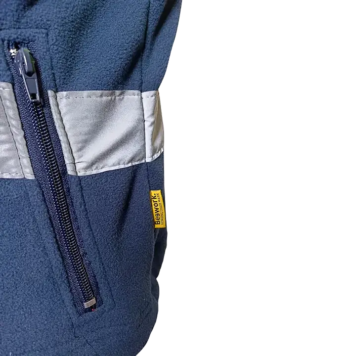 Beework_planet_yellow_navy_safeguru_02.webp