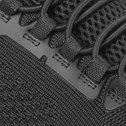 Skechers_cessnock_black_safeguru_06.webp