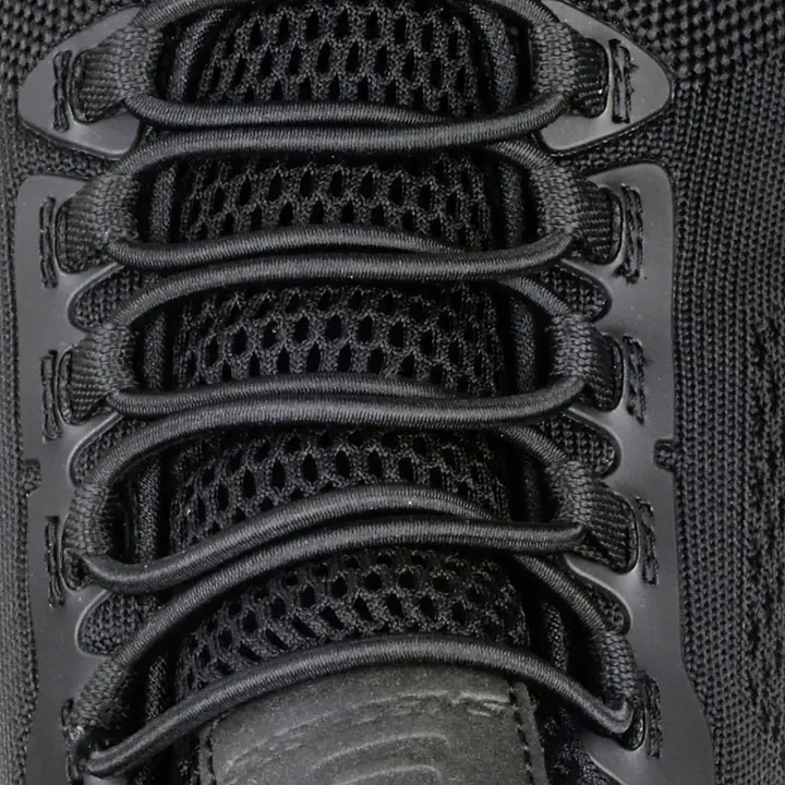 Skechers_cessnock_black_safeguru_01.webp