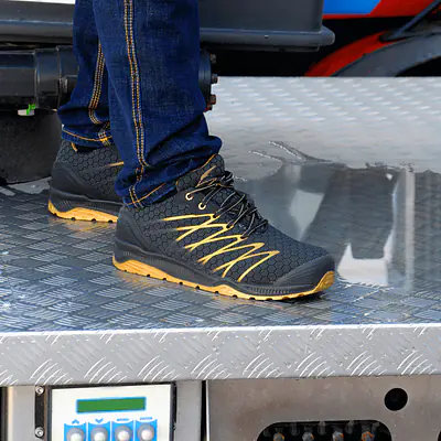 Zapatos de seguridad Cofra EXTRATIME S3 secondary image