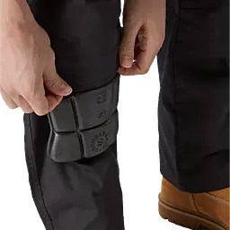 Dickies_action_flex_black_safeguru_03.webp