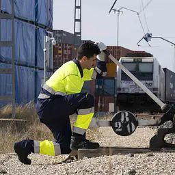 Beework_king_yellow-navy_safeguru_02.webp