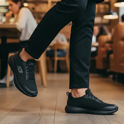 Zapatillas de trabajo Skechers Mujer Squad secondary image