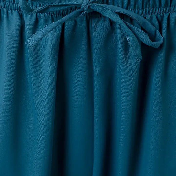 Velilla_533007_ocean_blue_05.webp